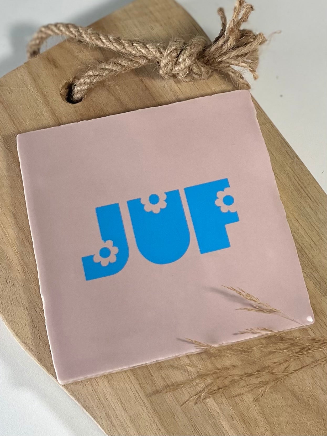 Tegeltje JUF