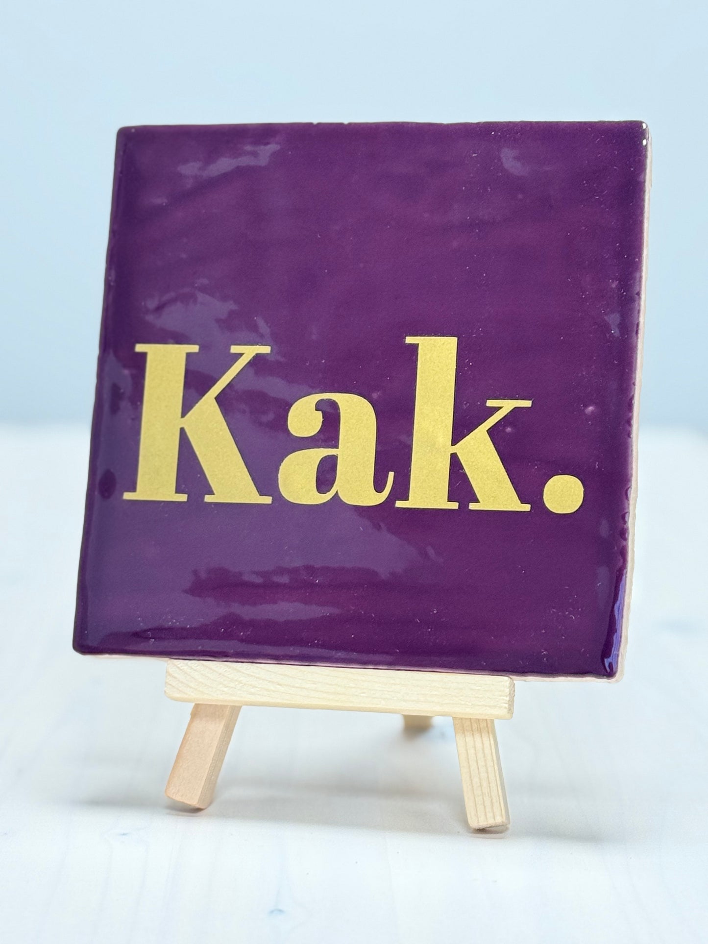 Tegeltje Kak.